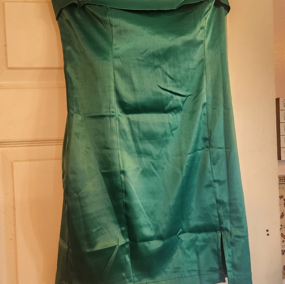 Canton Walker Green Strapless Satin Mini Dress Size M - Picture 2 of 3